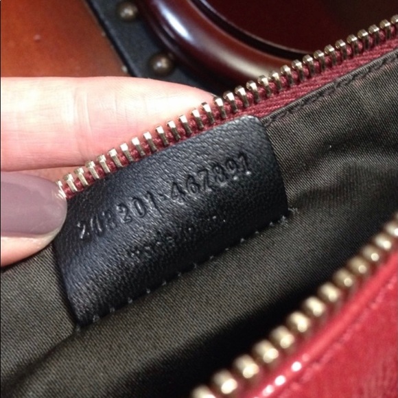 Vintage Authentic YSL mini crossbody - Picture 2 of 4